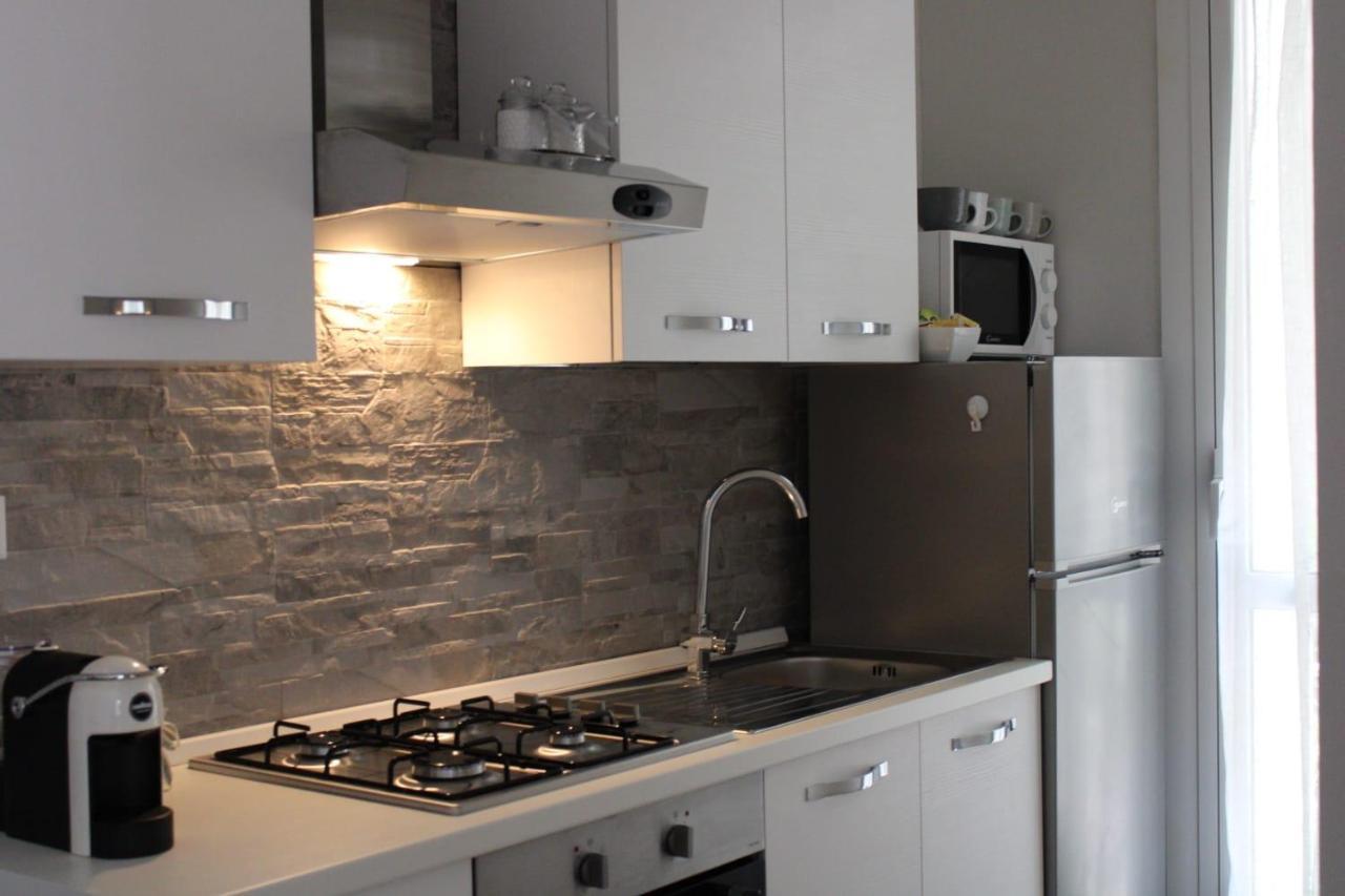 Maison Blanche Varazze Extérieur photo